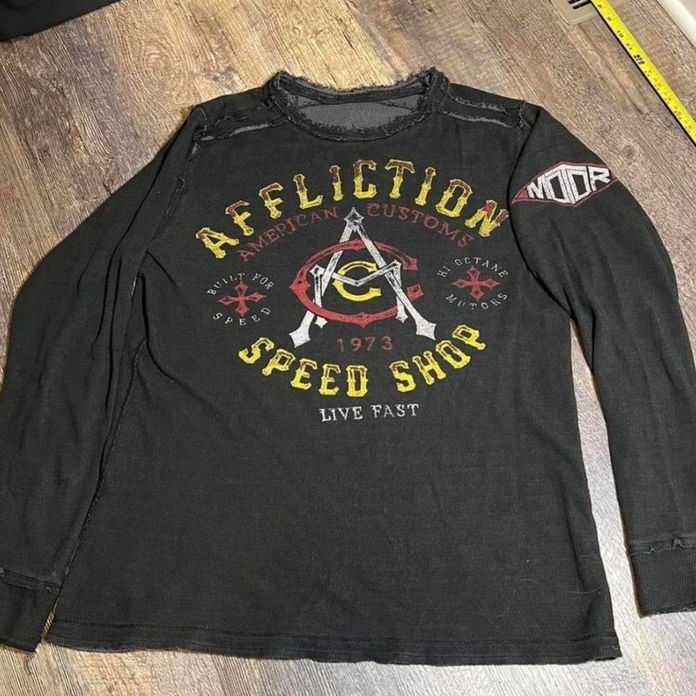 REVERSIBLE Vintage 2000s affliction long sleeve shirt Size large